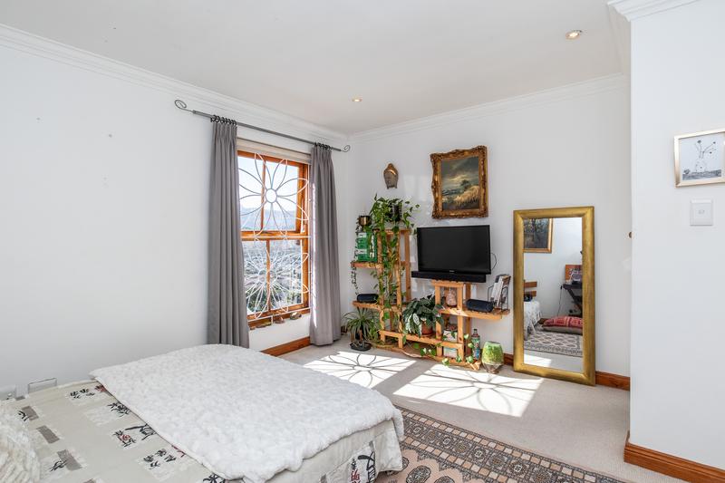 5 Bedroom Property for Sale in Fish Hoek Western Cape